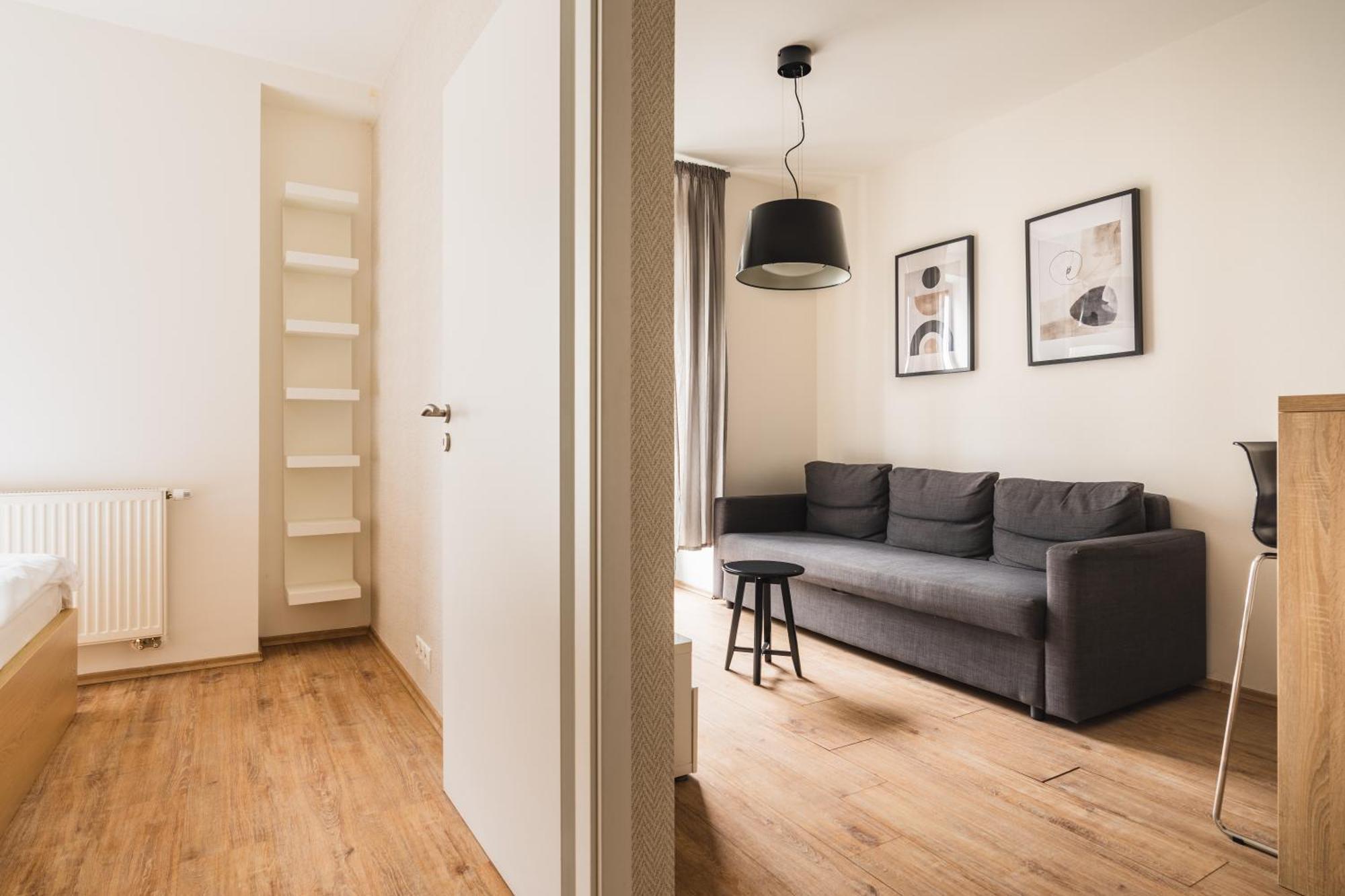 Charming & Cozy Ambiente Apartments Bratislava Bagian luar foto
