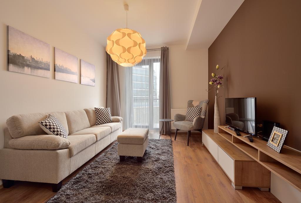 Charming & Cozy Ambiente Apartments Bratislava Bagian luar foto