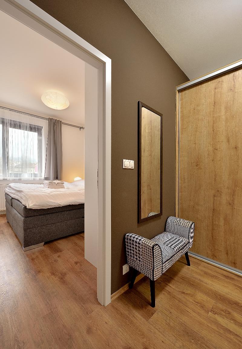 Charming & Cozy Ambiente Apartments Bratislava Bagian luar foto
